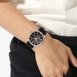 Montre Homme Hugo 1530189 - Bracelet Cuir Noir 7 Montre Homme Hugo 1530189 - Bracelet Cuir Noir -Montres De Mode montre homme hugo 1530189 bracelet cuir noir 1530189 4 1140x1140